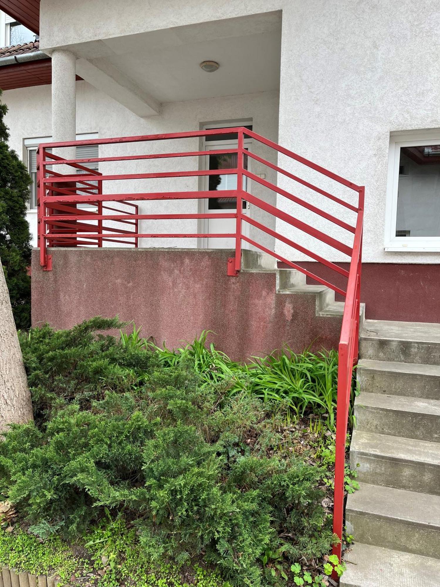 Kiraly Csaladi Apartman- Royal Family #freegarage Apartamento