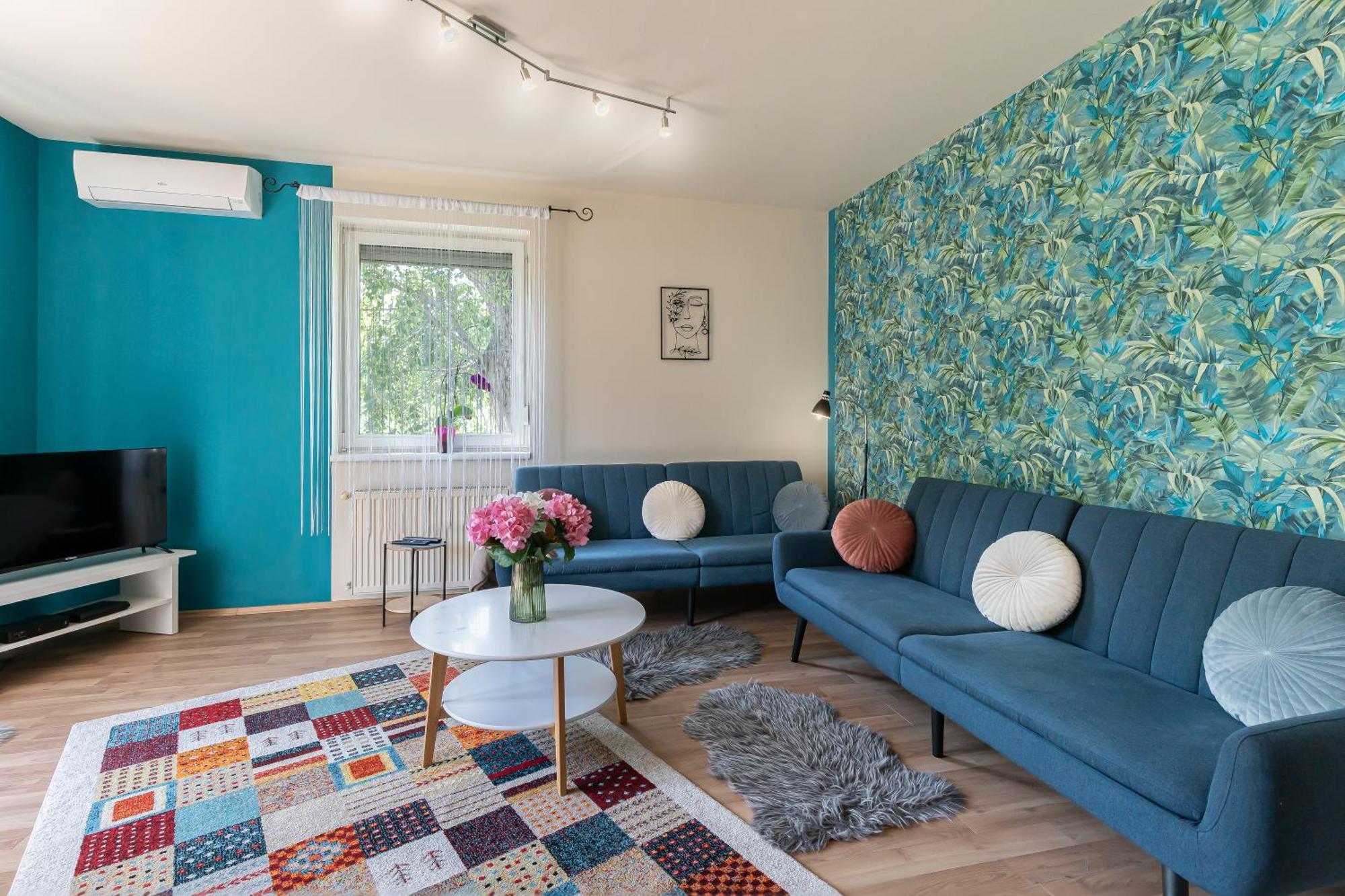 Kiraly Csaladi Apartman- Royal Family #freegarage Apartament